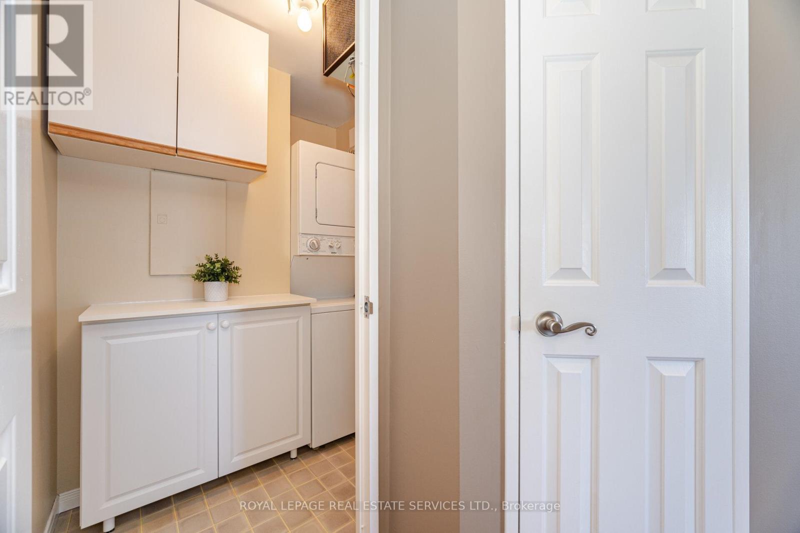 












710 - 1700 THE COLLEGEWAY

,
Mississauga,




Ontario
L5L4M2

