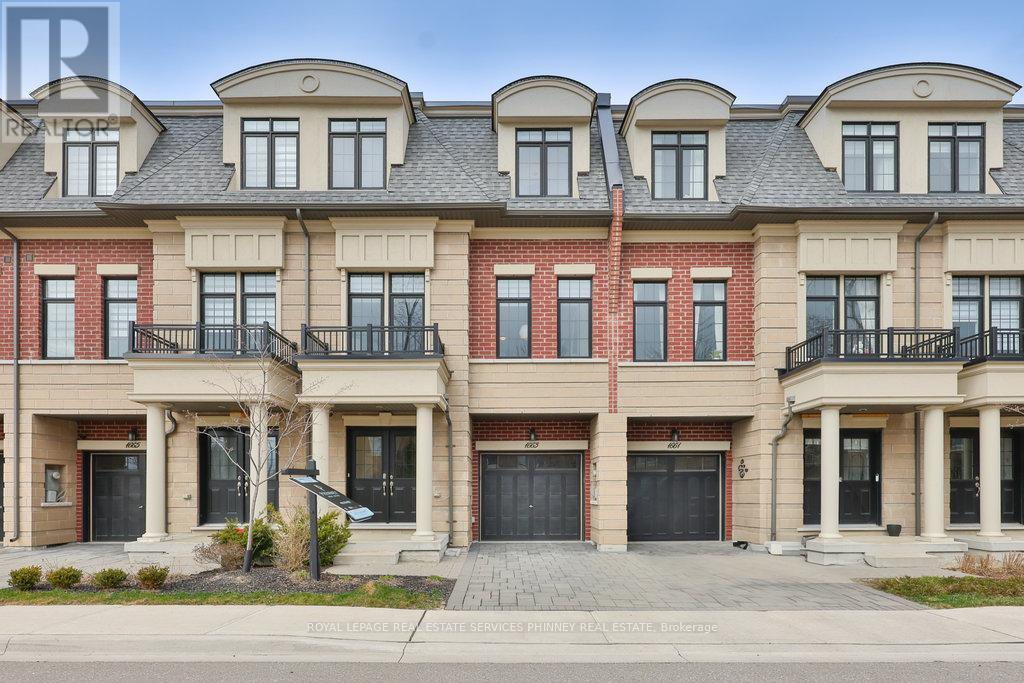 












1663 VELLORE CRESCENT

,
Mississauga,




Ontario
L5G0C3

