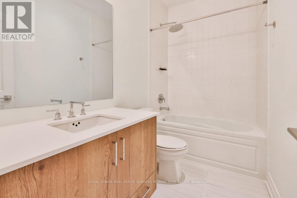 












1663 VELLORE CRESCENT

,
Mississauga,




Ontario
L5G0C3

