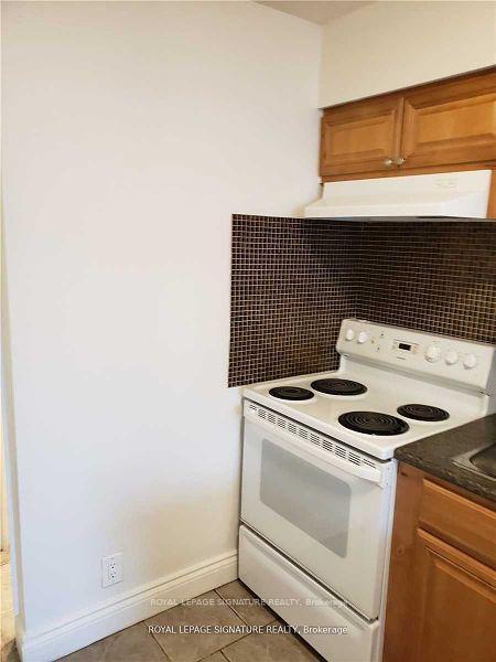 









272


Parliament

Street, 2,
Toronto,




ON
M5A 3A4

