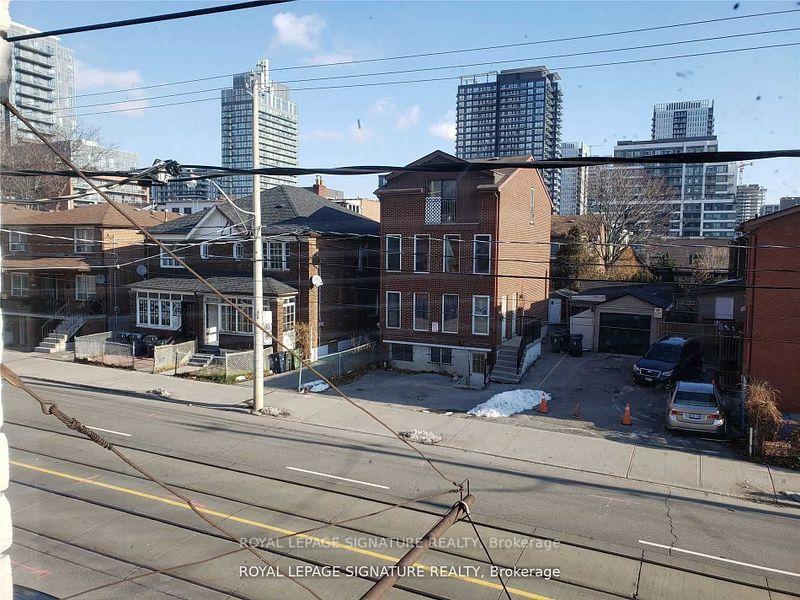 









272


Parliament

Street, 2,
Toronto,




ON
M5A 3A4


