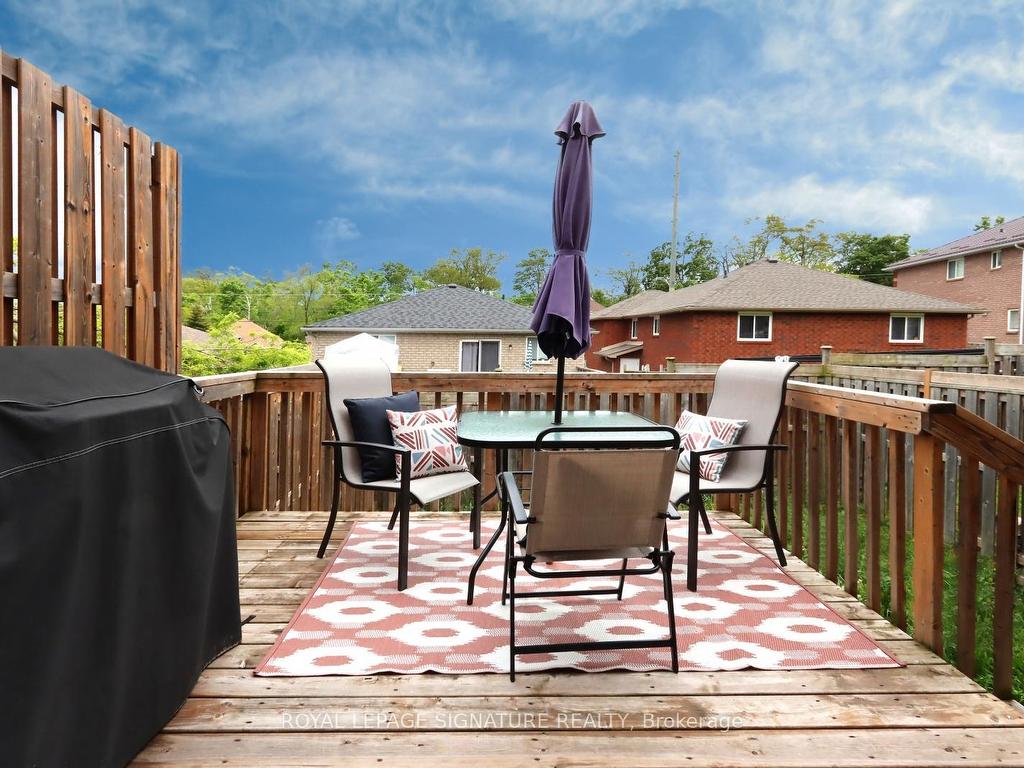 









175


Stanley

Street, 51,
Barrie,




ON
L4M 0G2

