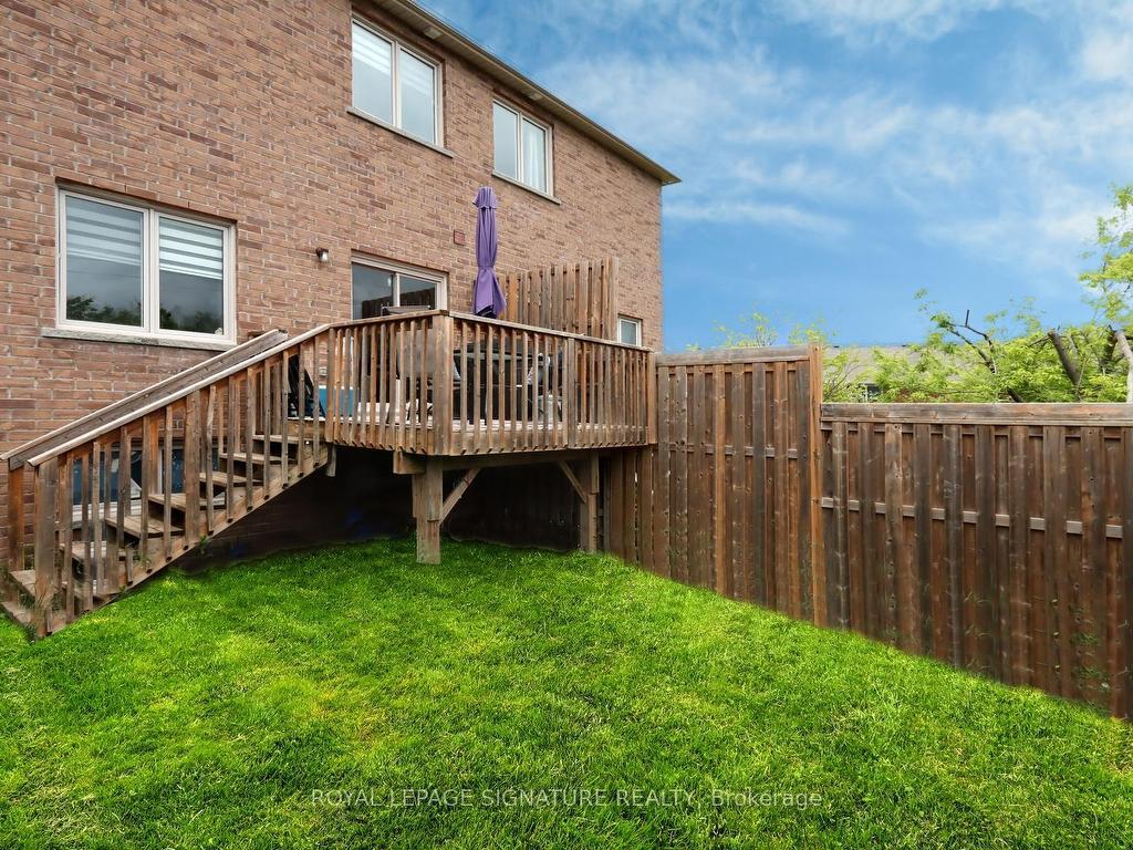 









175


Stanley

Street, 51,
Barrie,




ON
L4M 0G2


