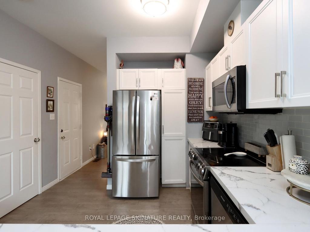 









175


Stanley

Street, 51,
Barrie,




ON
L4M 0G2

