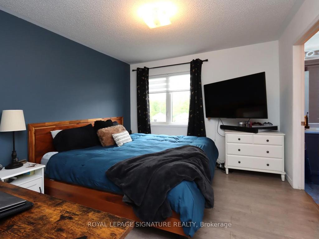 









175


Stanley

Street, 51,
Barrie,




ON
L4M 0G2

