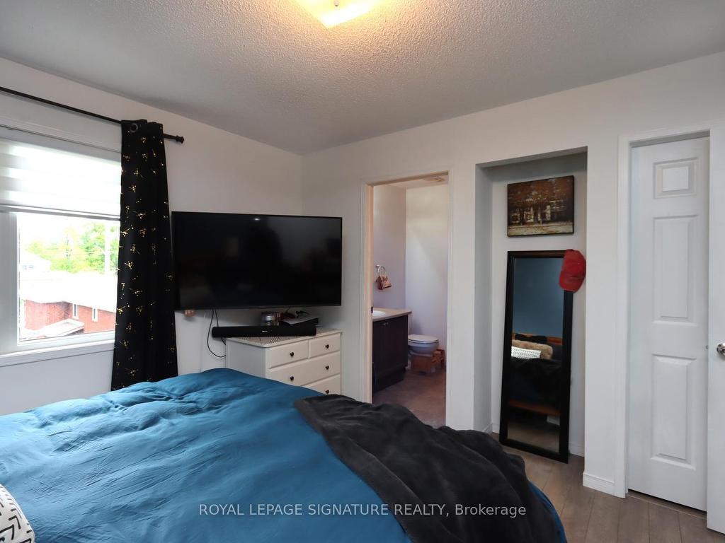 









175


Stanley

Street, 51,
Barrie,




ON
L4M 0G2

