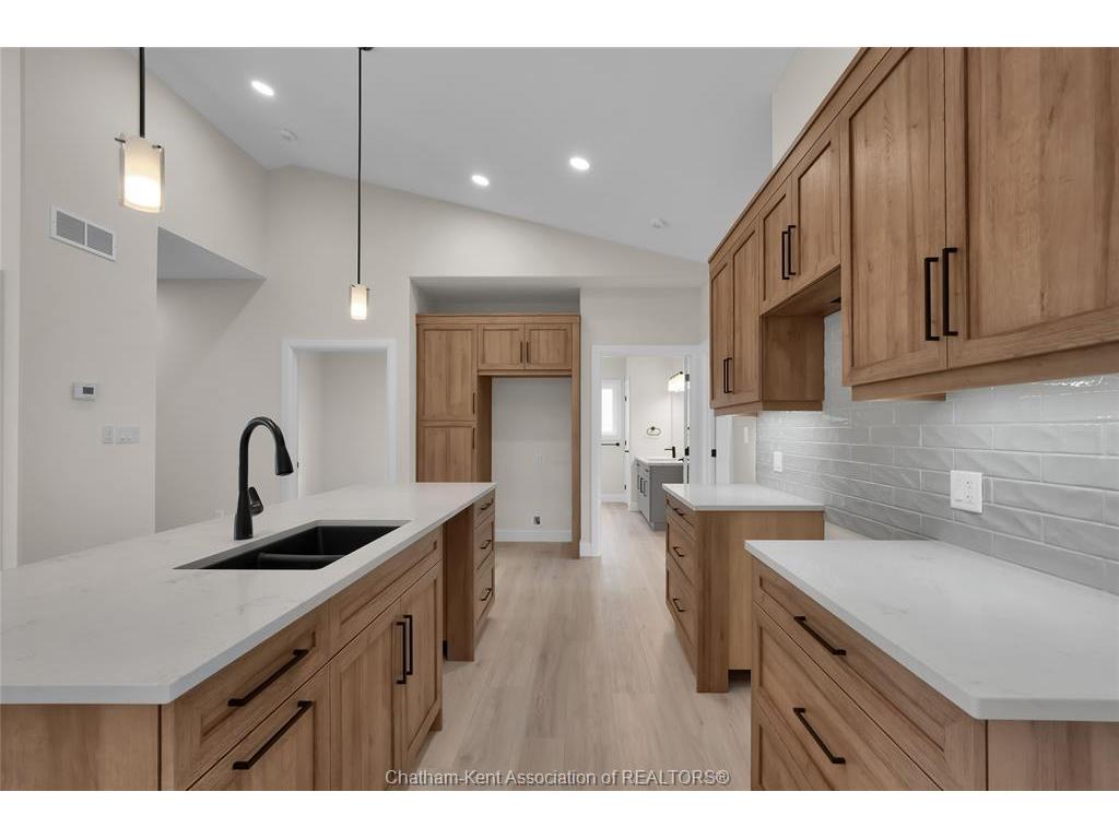 









571


KEIL

Trail North,
Chatham,




ON
N7L 0G8

