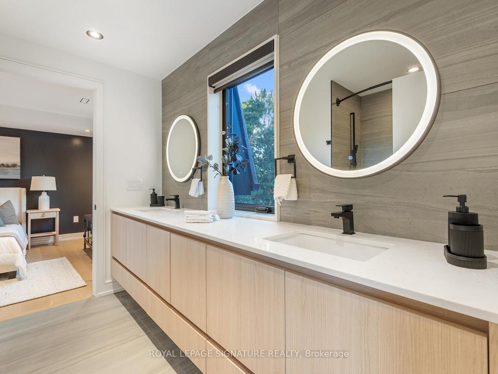 









116


Presley

Avenue,
Toronto,




ON
M1L 3R1

