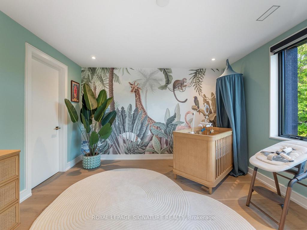 









116


Presley

Avenue,
Toronto,




ON
M1L 3R1

