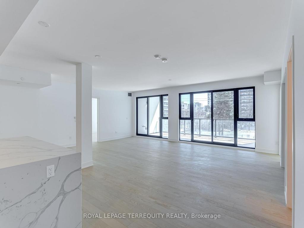 









200


Keewatin

Avenue, 309,
Toronto,




ON
M4P 1Z8

