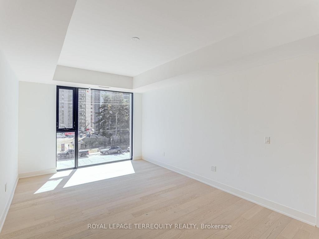 









200


Keewatin

Avenue, 309,
Toronto,




ON
M4P 1Z8

