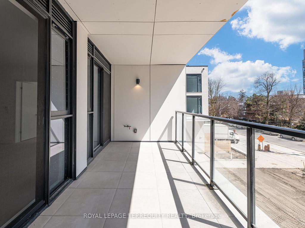 









200


Keewatin

Avenue, 309,
Toronto,




ON
M4P 1Z8


