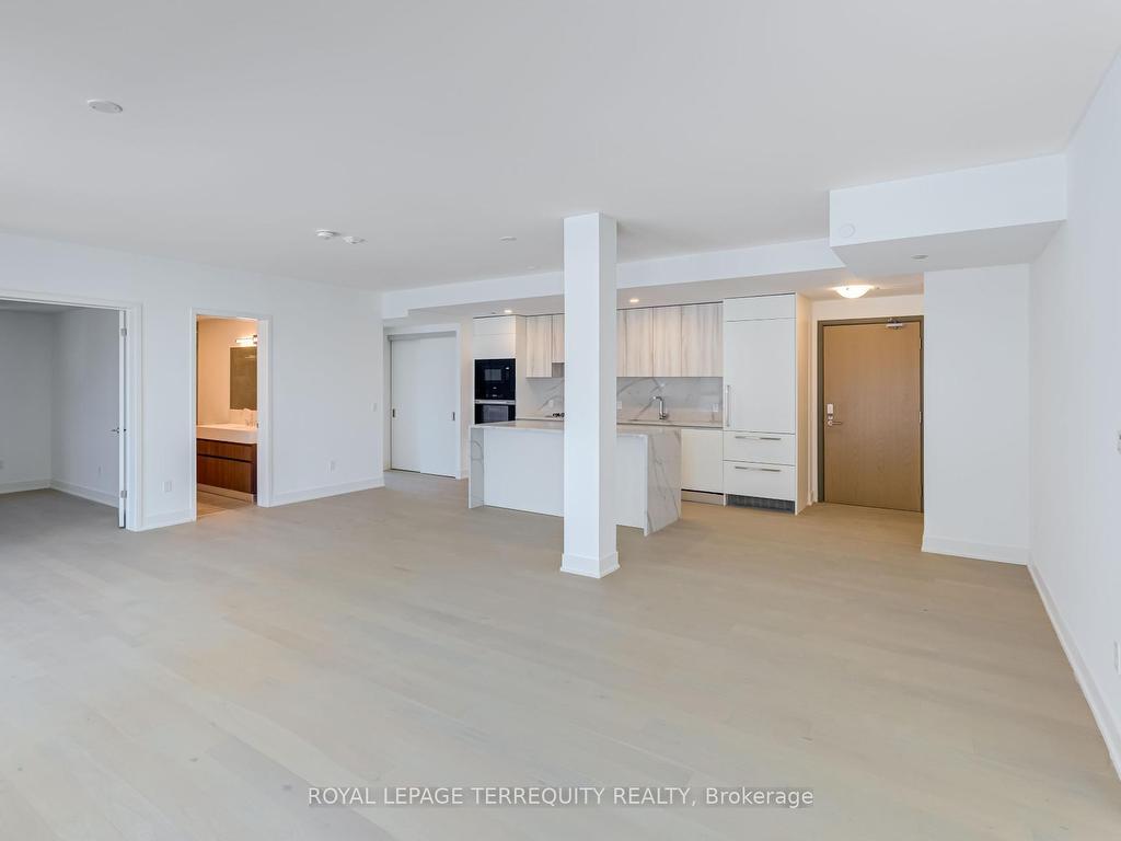 









200


Keewatin

Avenue, 309,
Toronto,




ON
M4P 1Z8


