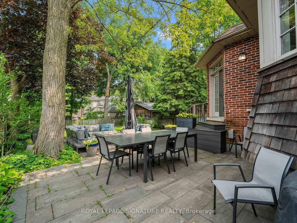









18


Weybourne

Crescent,
Toronto,




ON
M4N 2R3

