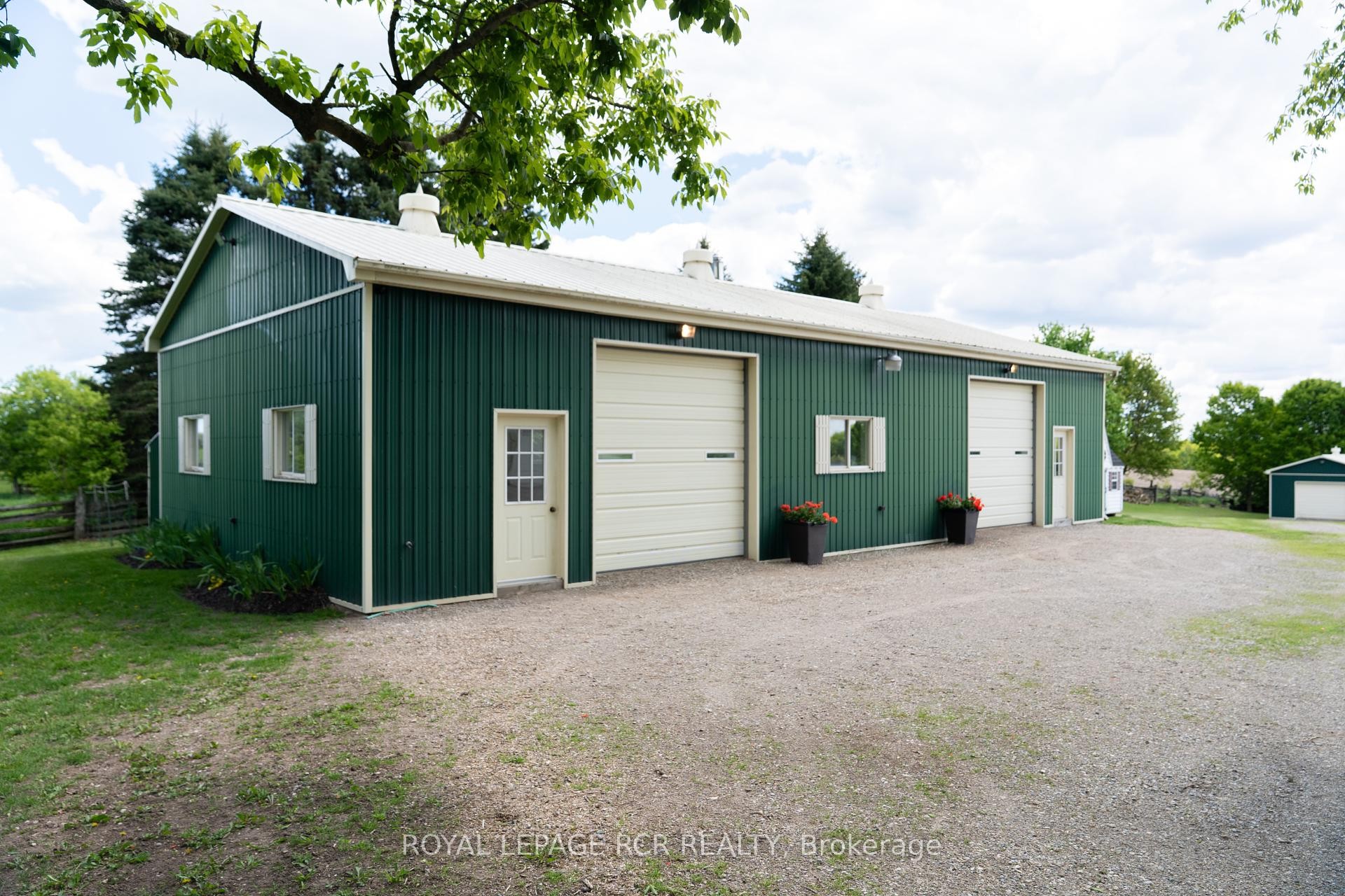 









071394


10th

Line,
East Garafraxa,




ON
L9W 7A1

