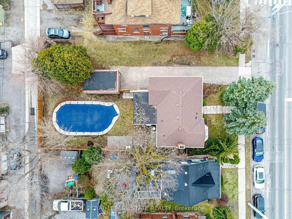 









366


Aberdeen

Avenue,
Hamilton,




ON
L8P 2R5


