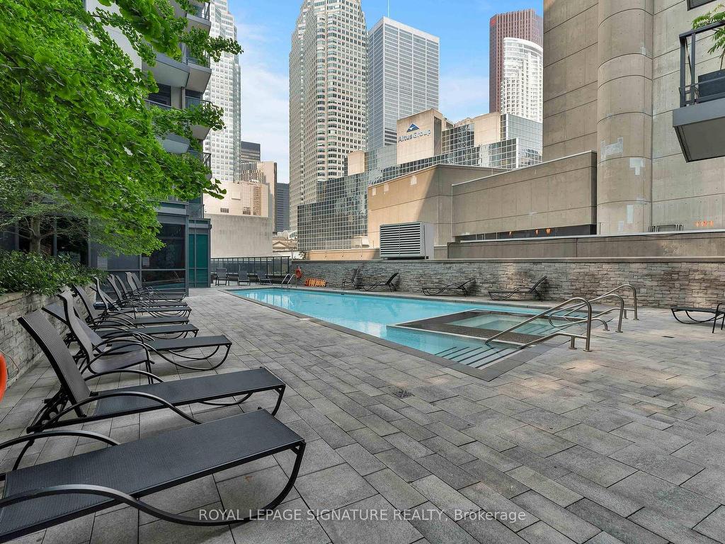 









1


Scott

Street, 211,
Toronto,




ON
M5E 1A1

