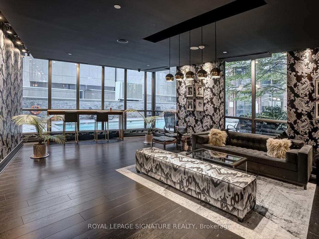 









1


Scott

Street, 211,
Toronto,




ON
M5E 1A1

