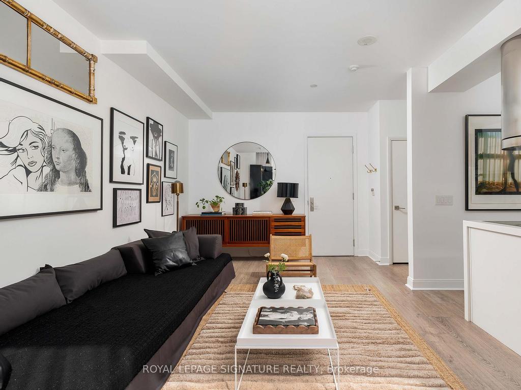 









1


Scott

Street, 211,
Toronto,




ON
M5E 1A1


