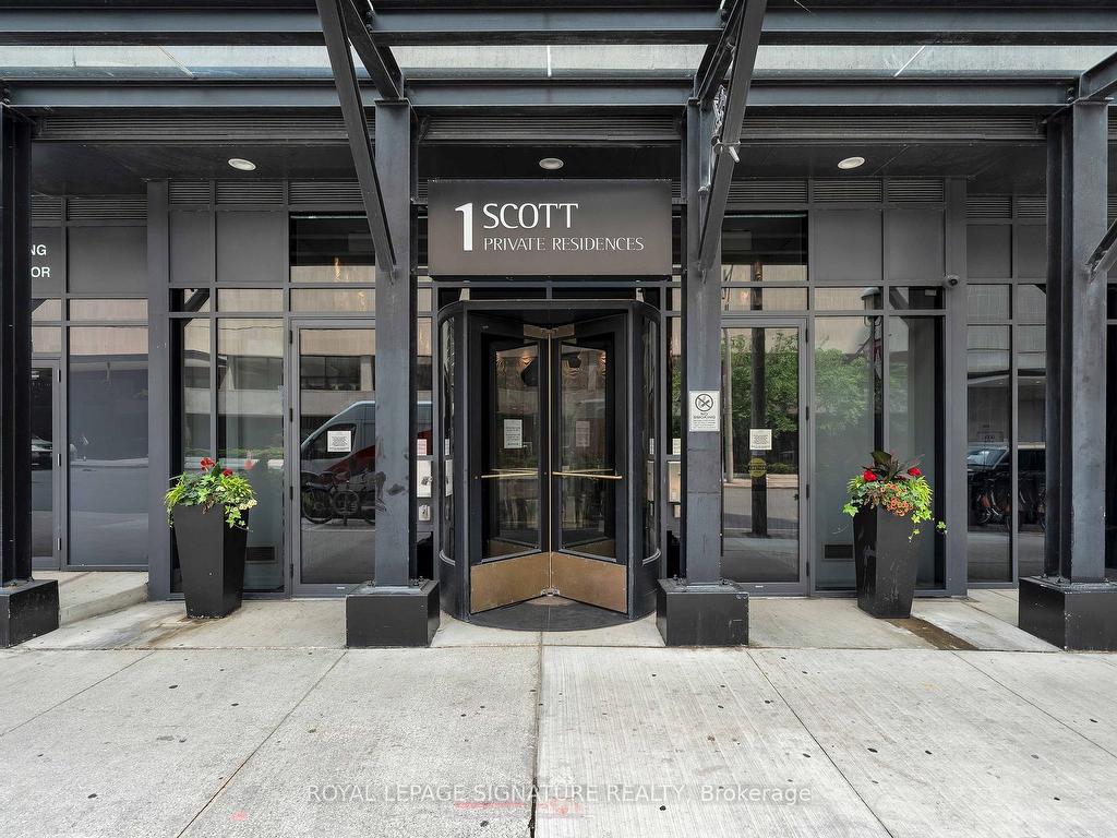 









1


Scott

Street, 211,
Toronto,




ON
M5E 1A1

