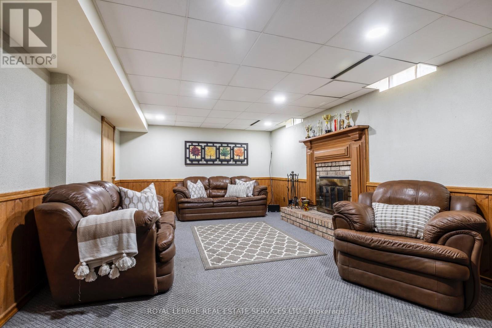 












6 DAWNRIDGE TRAIL

,
Brampton,




Ontario
L6Z2A1

