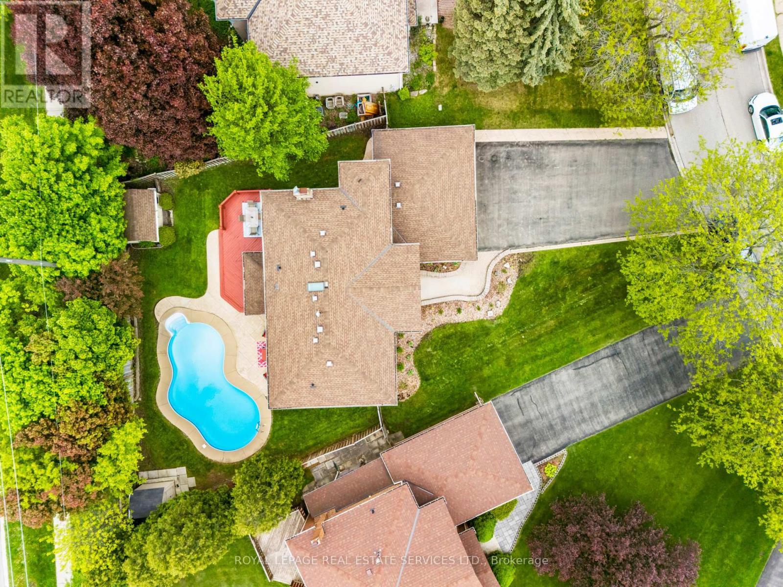 












6 DAWNRIDGE TRAIL

,
Brampton,




Ontario
L6Z2A1

