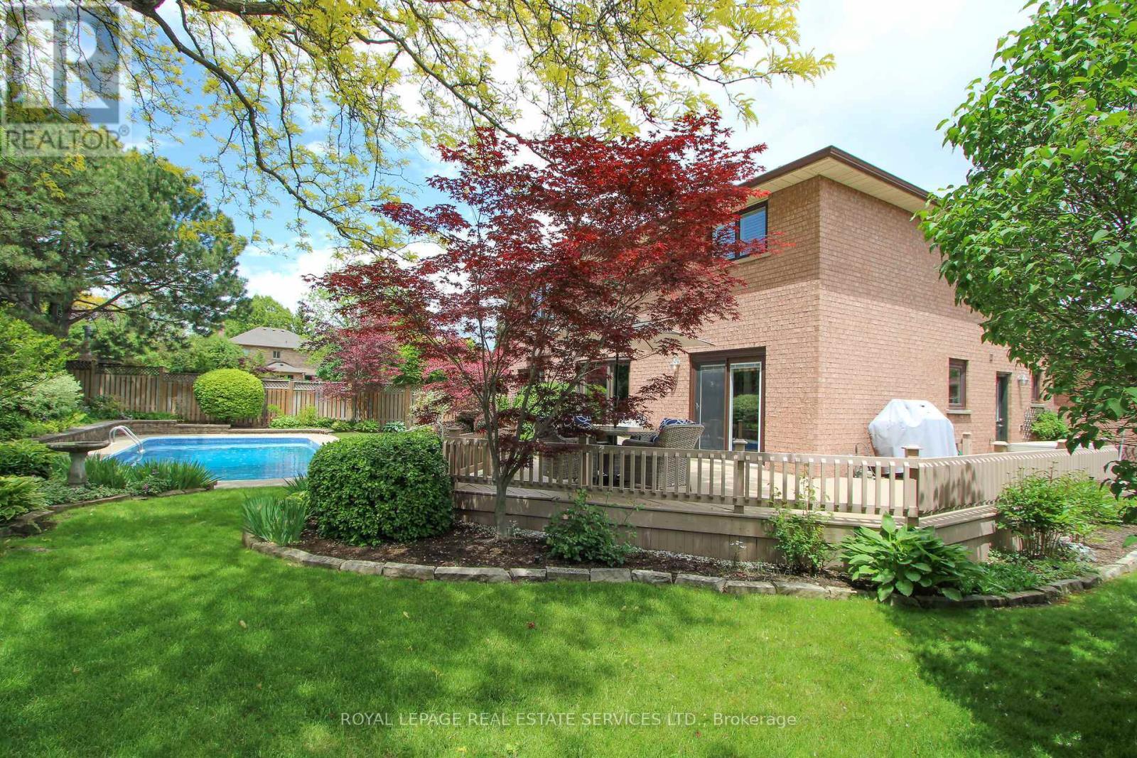 












1291 ROSEBERRY CRESCENT

,
Oakville,




Ontario
L6M1W2


