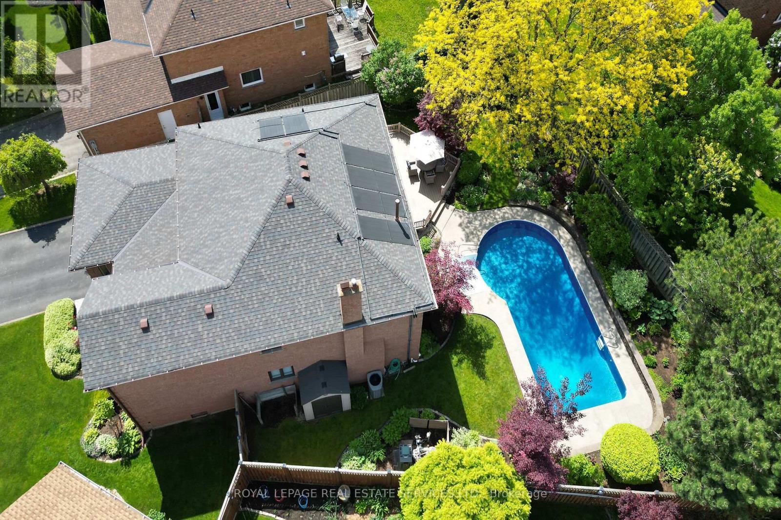 












1291 ROSEBERRY CRESCENT

,
Oakville,




Ontario
L6M1W2


