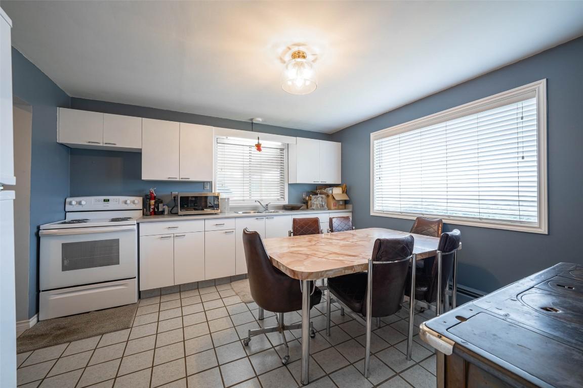 









5541


Dixon Dam

Road,
Vernon,




BC
V1B 3J7

