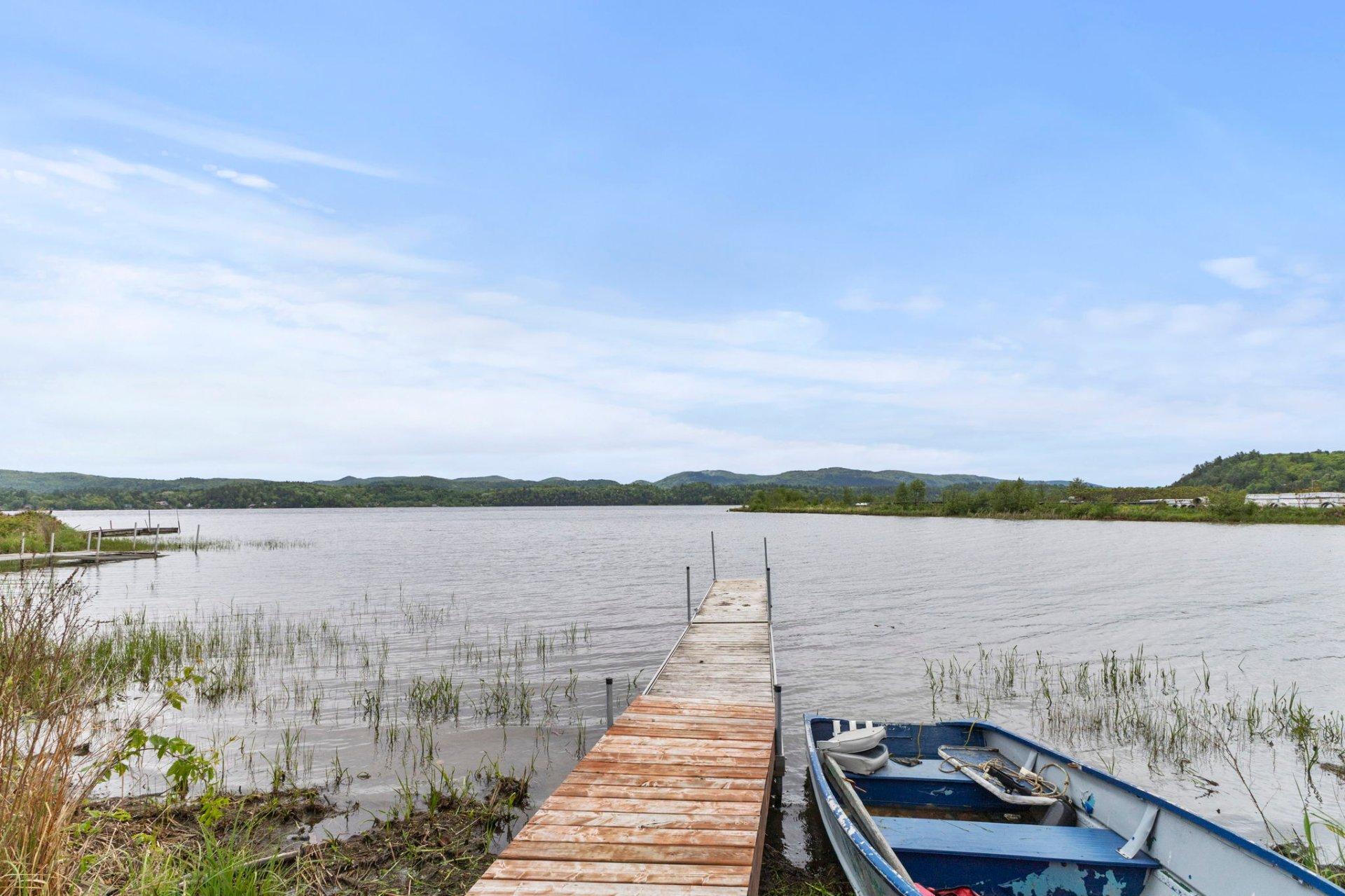 









128


Ch. de Lac-Ste-Marie

,
Lac-Sainte-Marie,




QC
J0X1Z0

