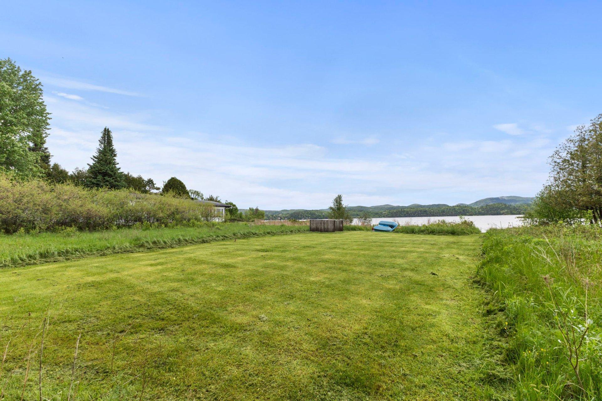 









128


Ch. de Lac-Ste-Marie

,
Lac-Sainte-Marie,




QC
J0X1Z0

