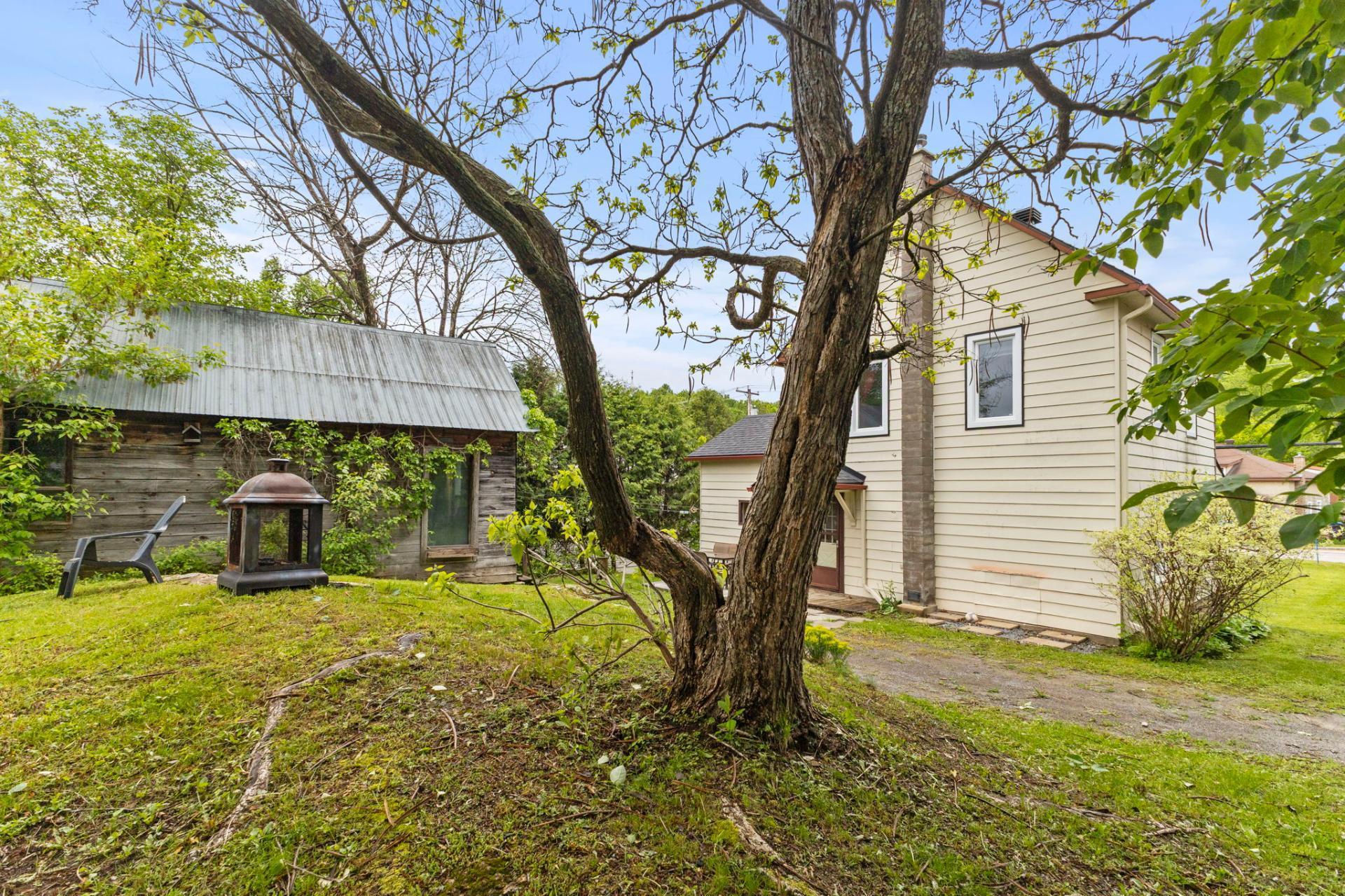 









128


Ch. de Lac-Ste-Marie

,
Lac-Sainte-Marie,




QC
J0X1Z0

