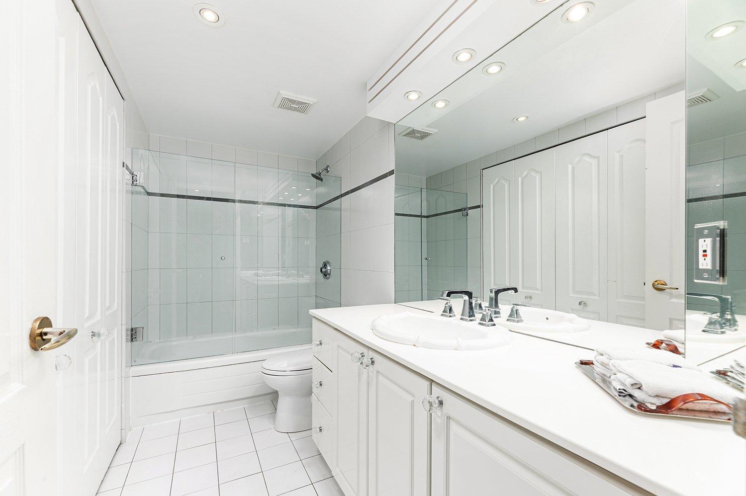 









795


Rue Muir

, 201,
Montréal (Saint-Laurent),




QC
H4L5H8

