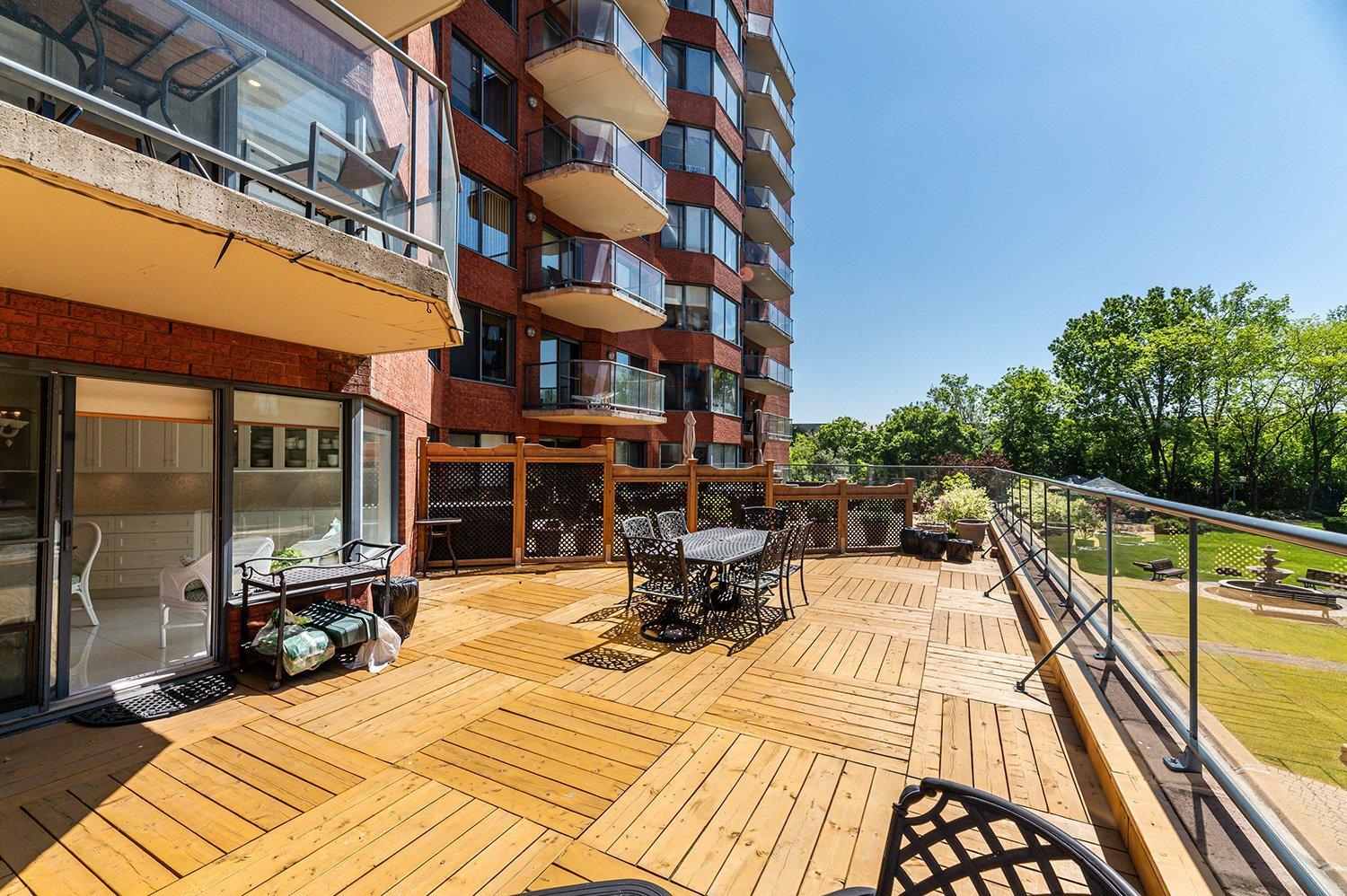 









795


Rue Muir

, 201,
Montréal (Saint-Laurent),




QC
H4L5H8

