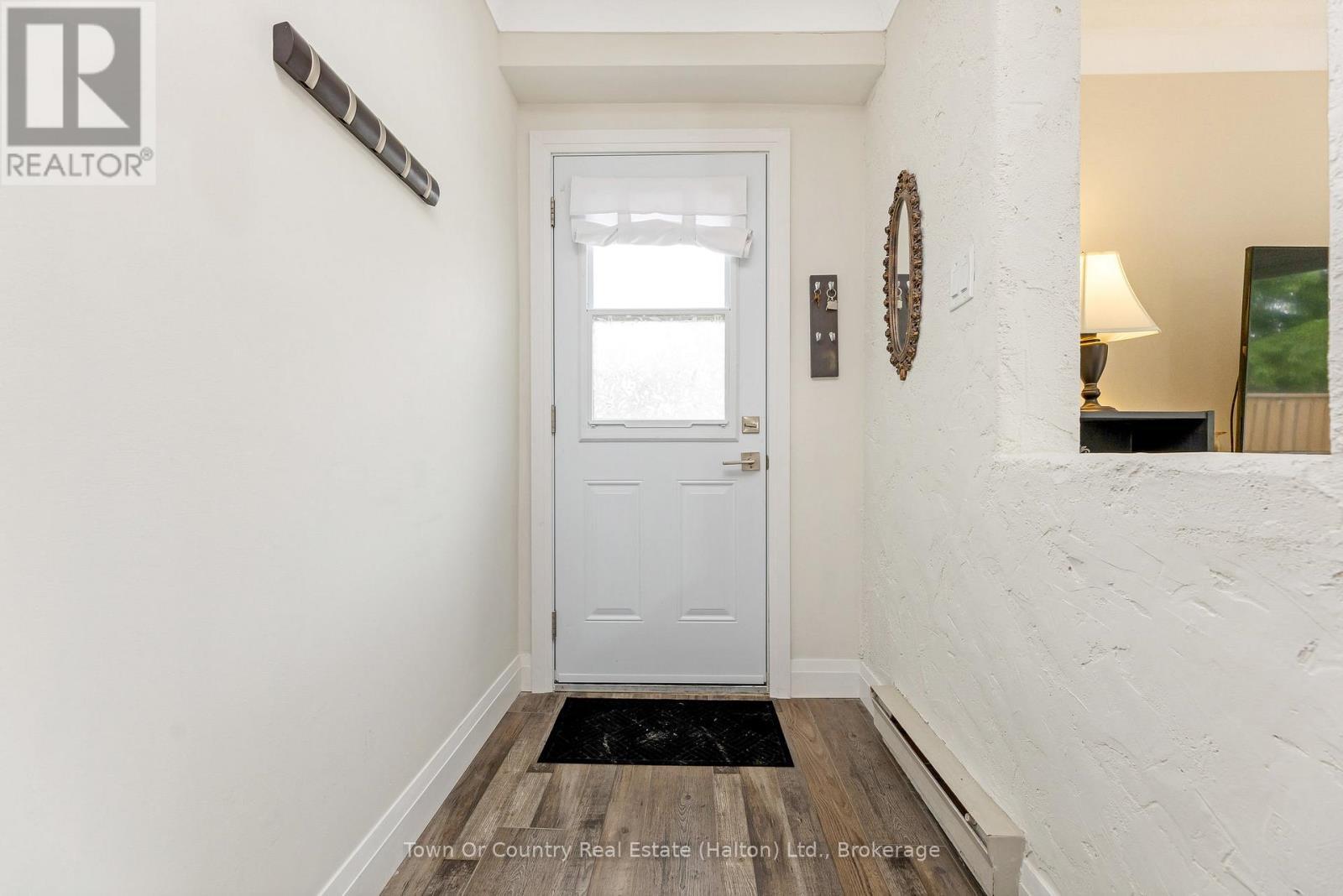 












26 - 278 WILSON DRIVE

,
Milton (DP Dorset Park),




Ontario
L9T3K2

