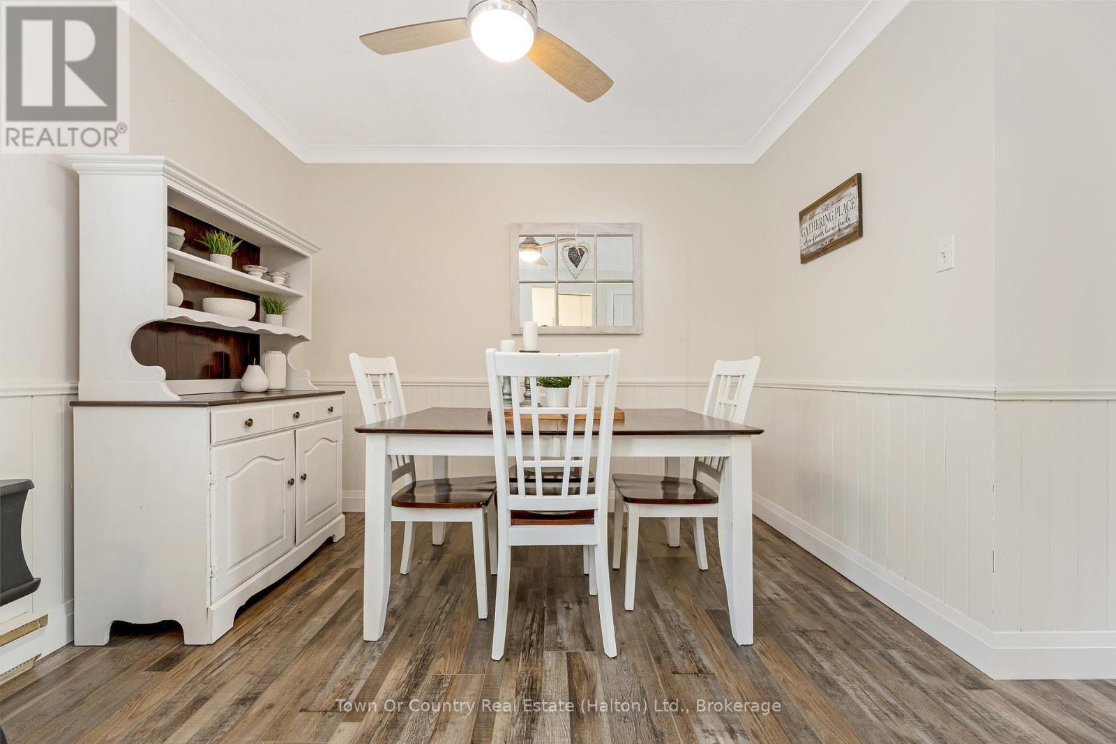 












26 - 278 WILSON DRIVE

,
Milton (DP Dorset Park),




Ontario
L9T3K2


