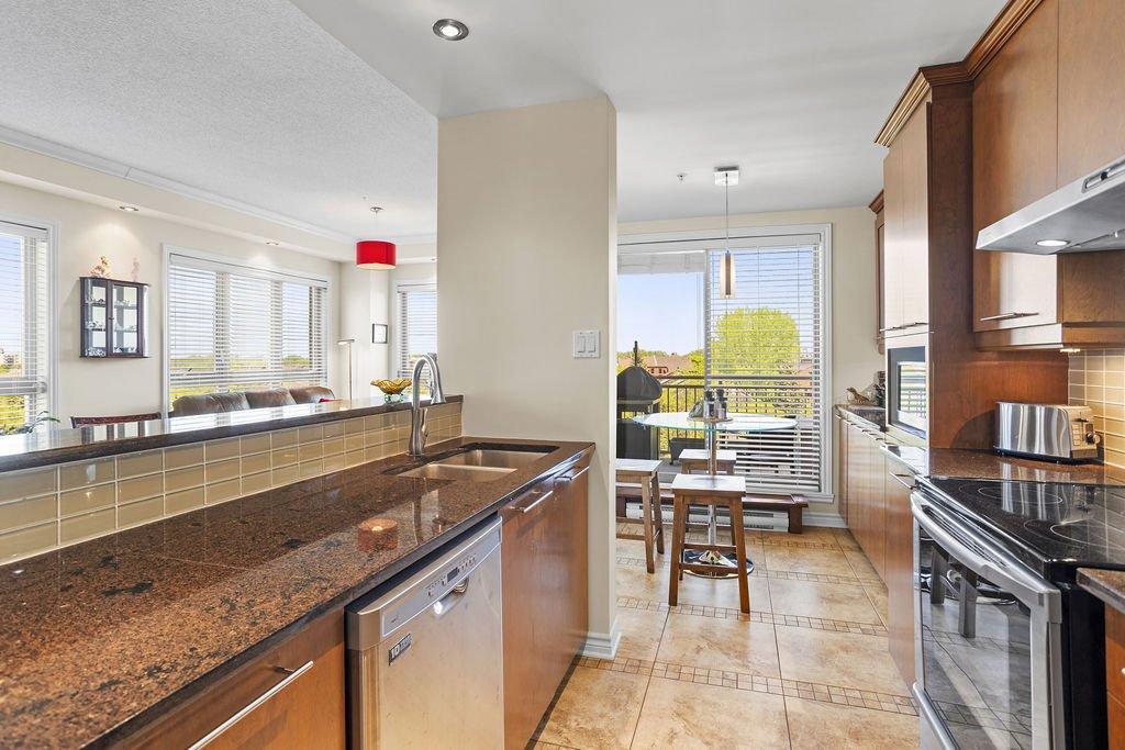









8580


Rue Raymond-Pelletier

, 508,
Montréal (Ahuntsic-Cartierville),




QC
H2M2W7

