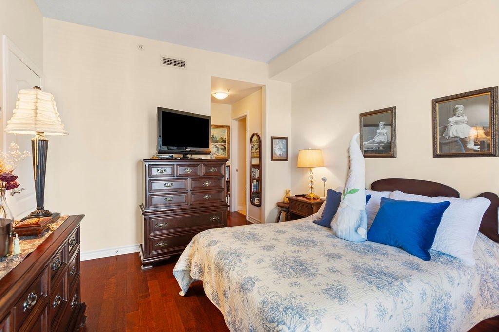 









8580


Rue Raymond-Pelletier

, 508,
Montréal (Ahuntsic-Cartierville),




QC
H2M2W7


