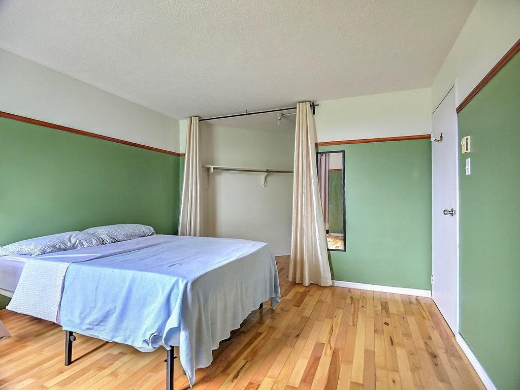 









232


Boul. Alexandre-Taché

, 303,
Hull (Gatineau),




QC
J9J1L4

