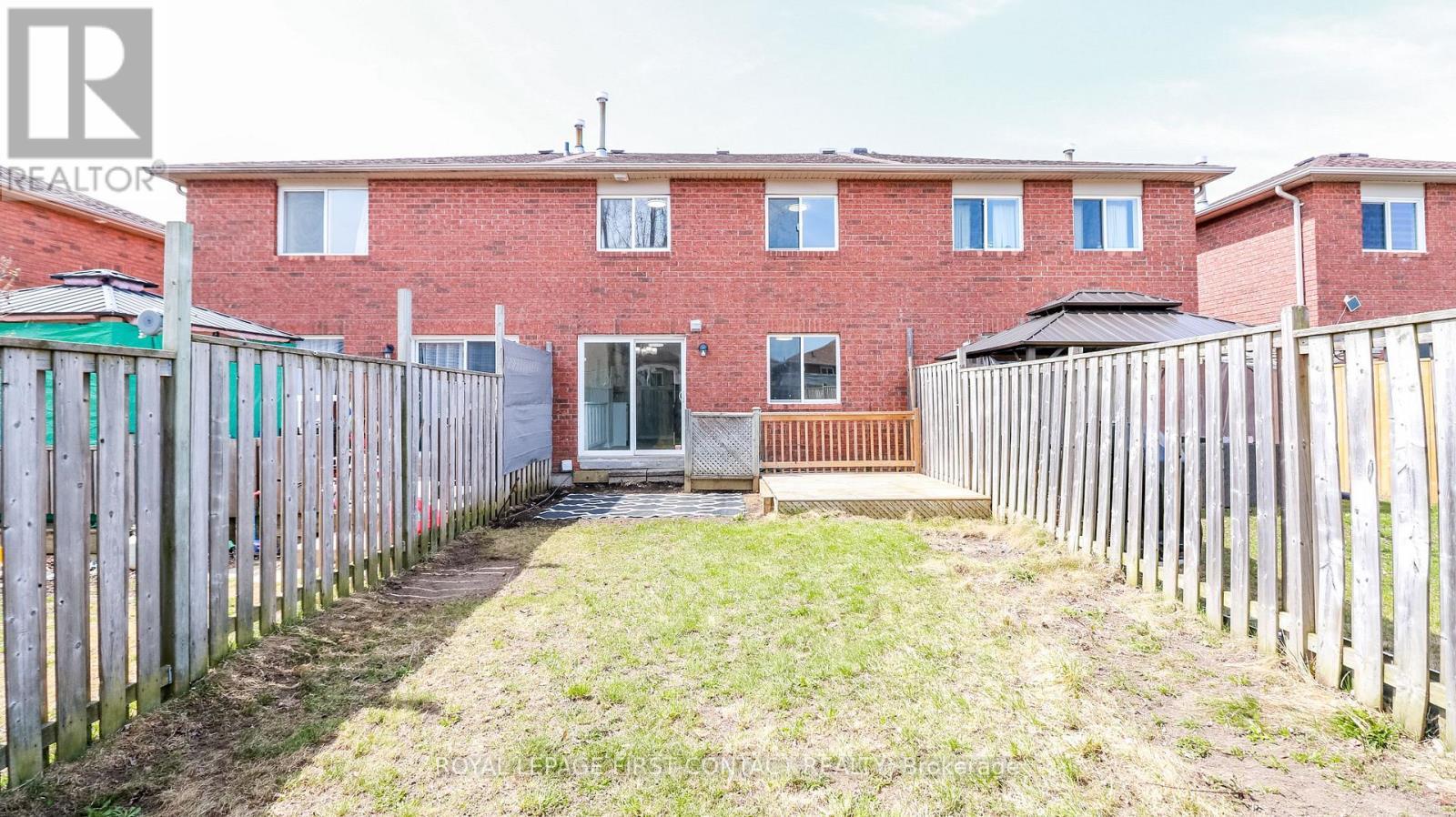 












13 LEE CRESCENT

,
Barrie,




Ontario
L4N9Z5

