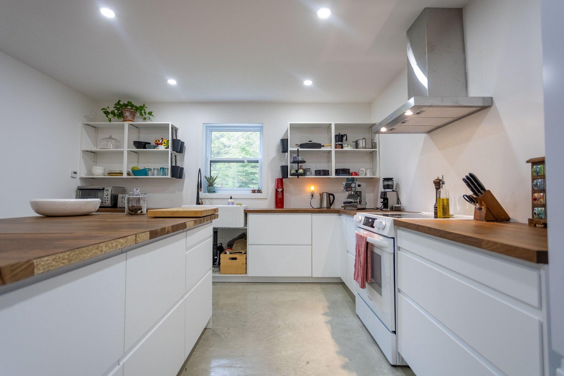 









1050


Ch. St-François

,
Saint-Mathieu-du-Parc,




QC
G0X1N0

