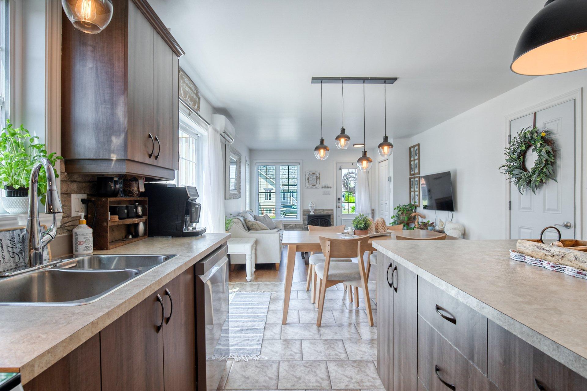 









339


Rue Henri-Paul-Forest

,
Sainte-Hélène-de-Bagot,




QC
J0H1M0


