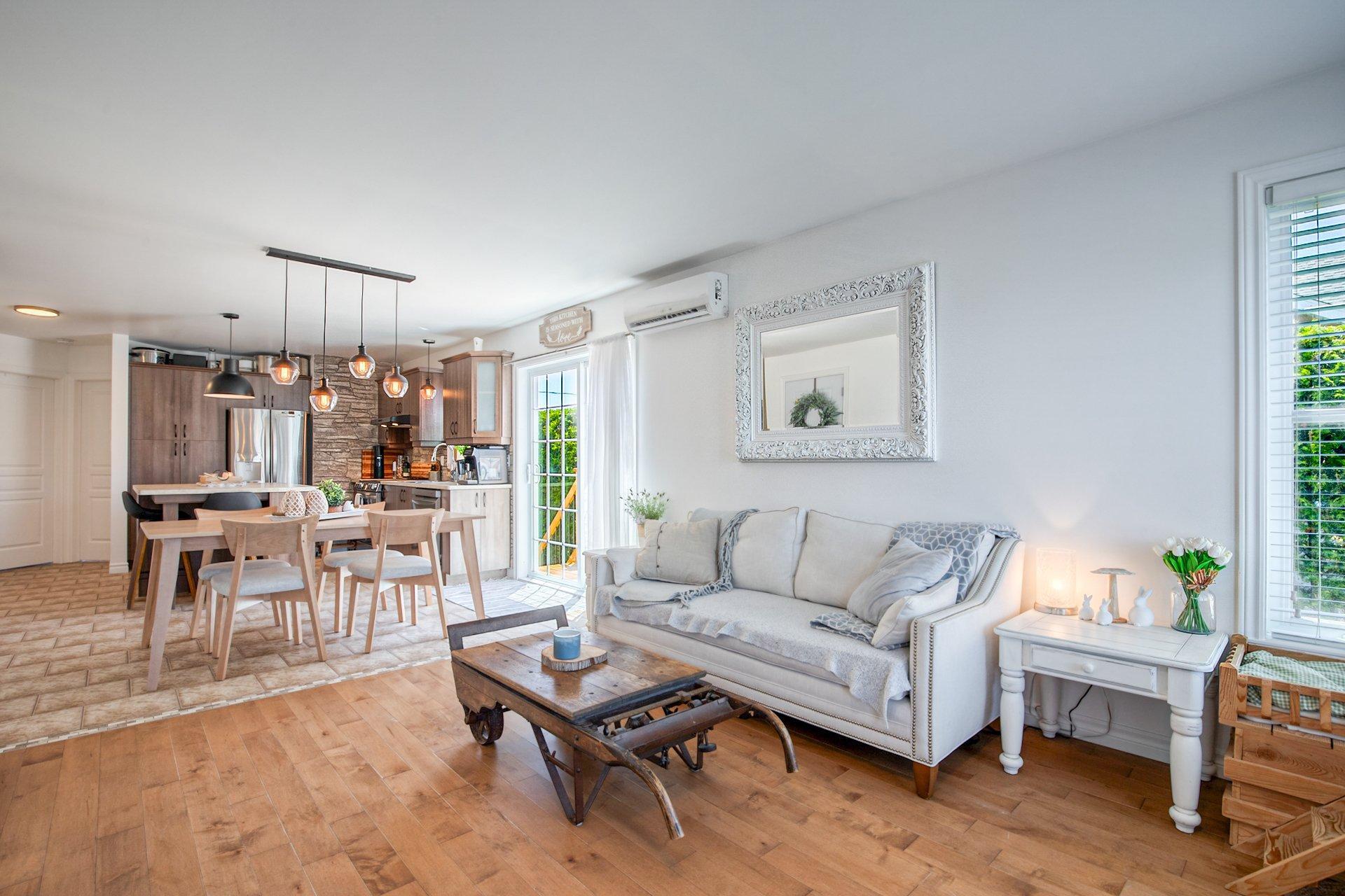









339


Rue Henri-Paul-Forest

,
Sainte-Hélène-de-Bagot,




QC
J0H1M0

