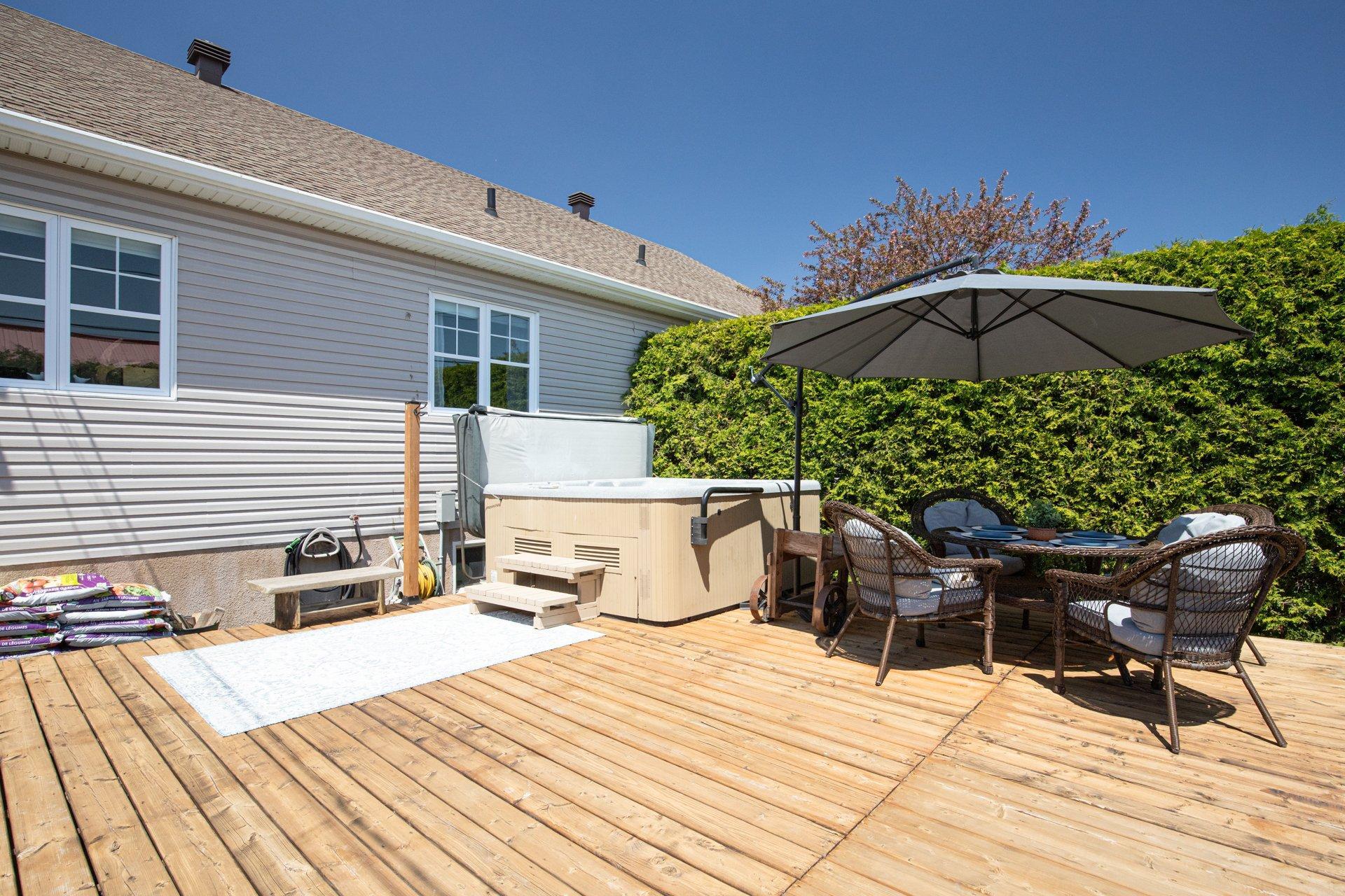 









339


Rue Henri-Paul-Forest

,
Sainte-Hélène-de-Bagot,




QC
J0H1M0

