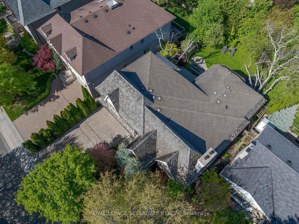 









43


Fenn

Avenue,
Toronto,




ON
M2L 1M7

