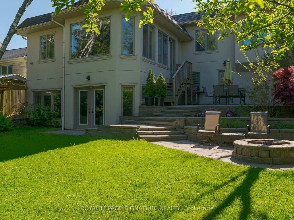 









43


Fenn

Avenue,
Toronto,




ON
M2L 1M7

