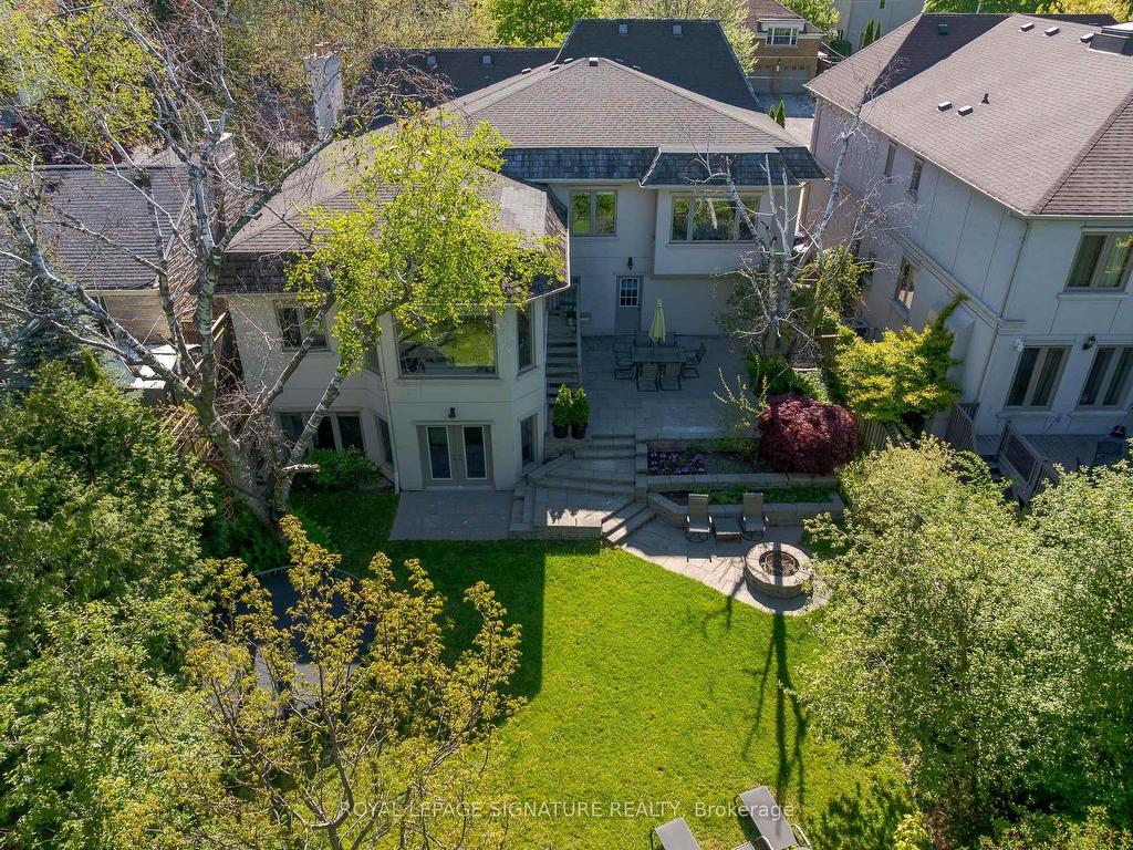 









43


Fenn

Avenue,
Toronto,




ON
M2L 1M7

