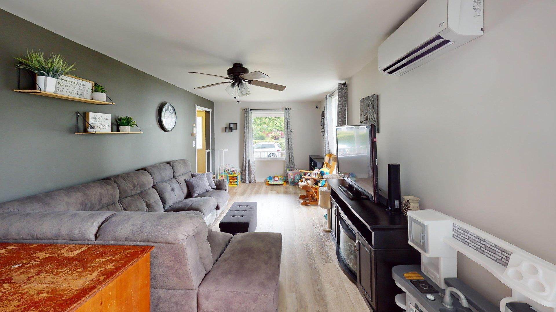 









9


Rue Stewart

,
Stanstead - Ville,




QC
J0B3E0

