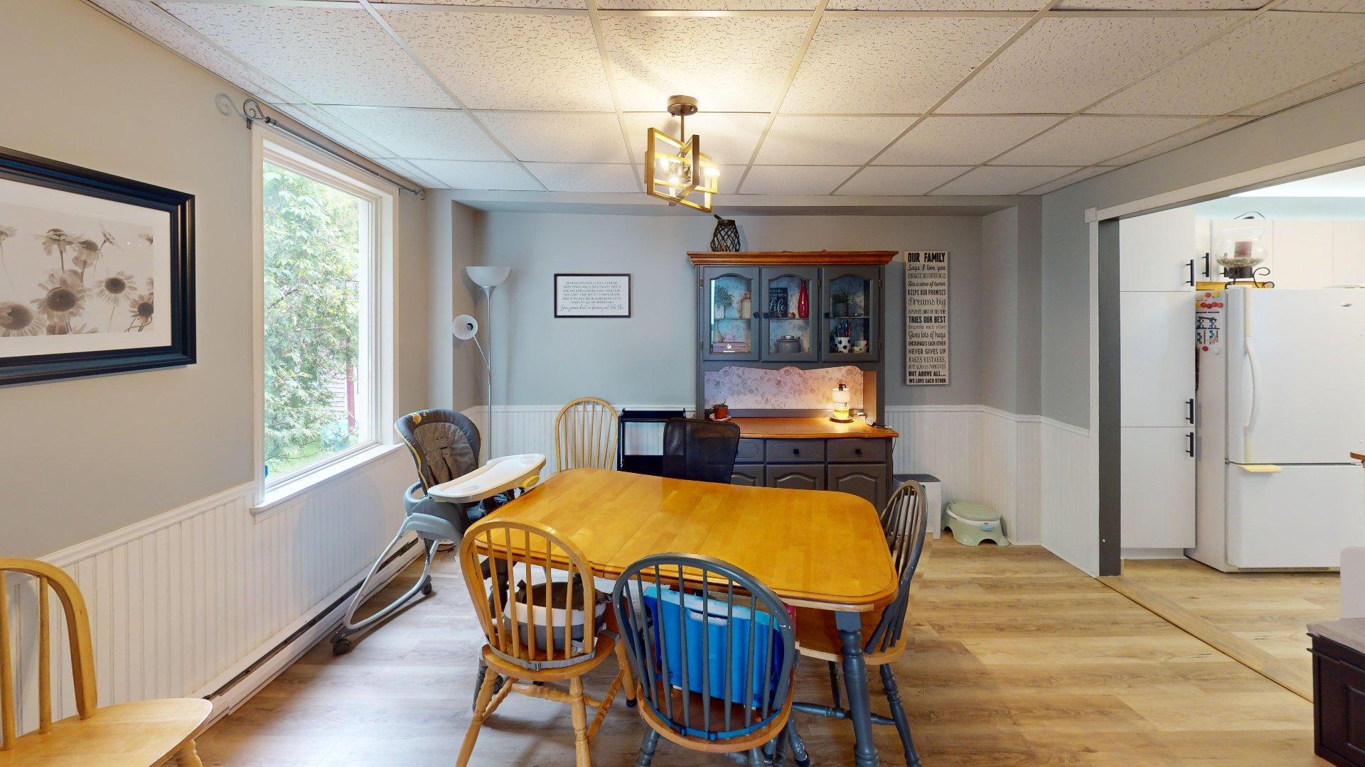 









9


Rue Stewart

,
Stanstead - Ville,




QC
J0B3E0

