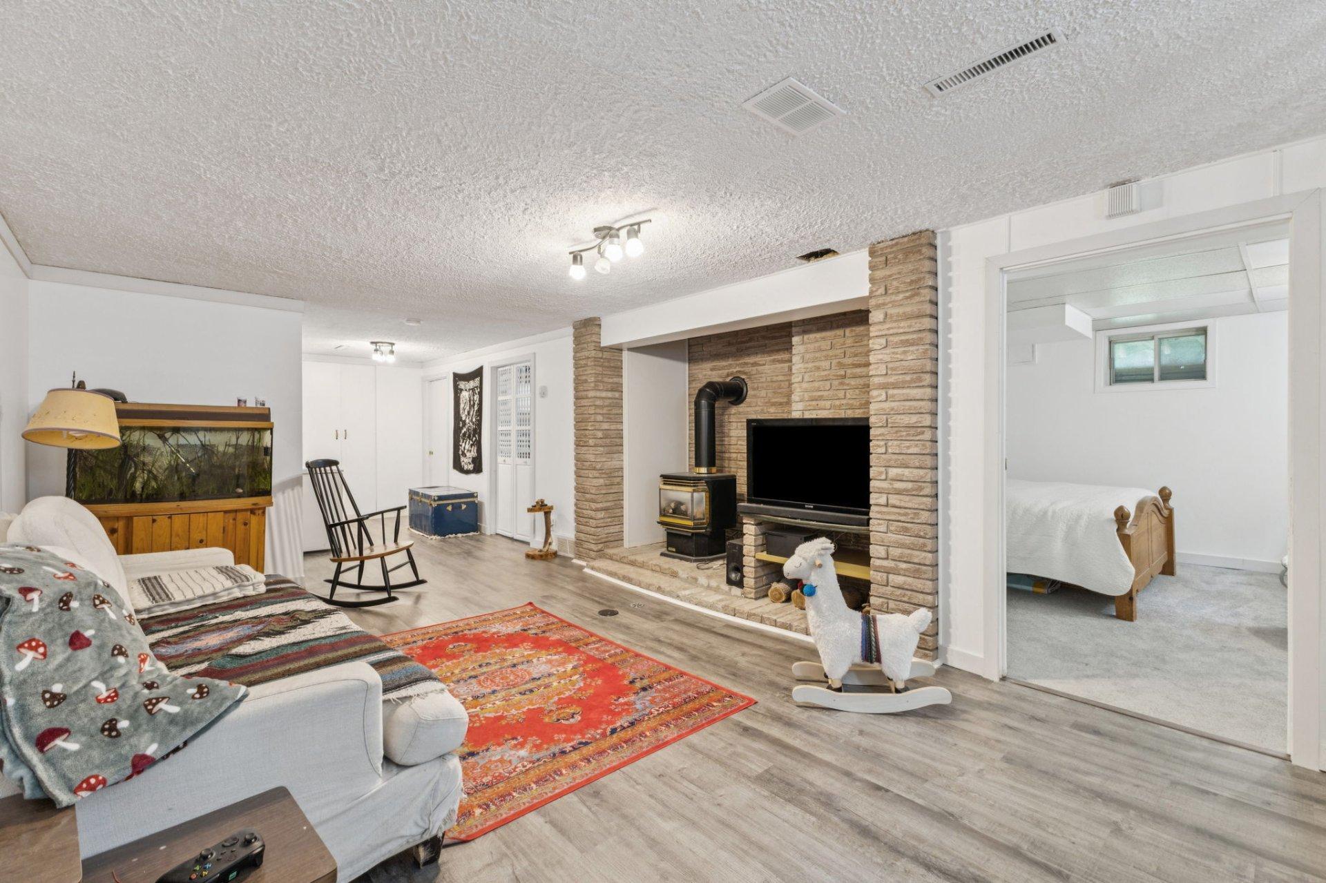 









20


Rue St-Josaphat

,
Gatineau (Gatineau),




QC
J8T3C8

